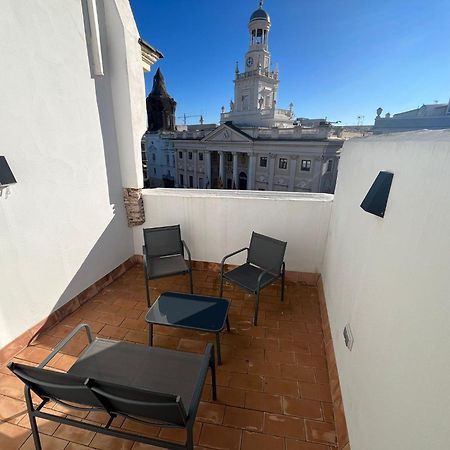 Apartamento The Traveller`s house Atico la plaza con terraza mirador Cádiz Exterior foto