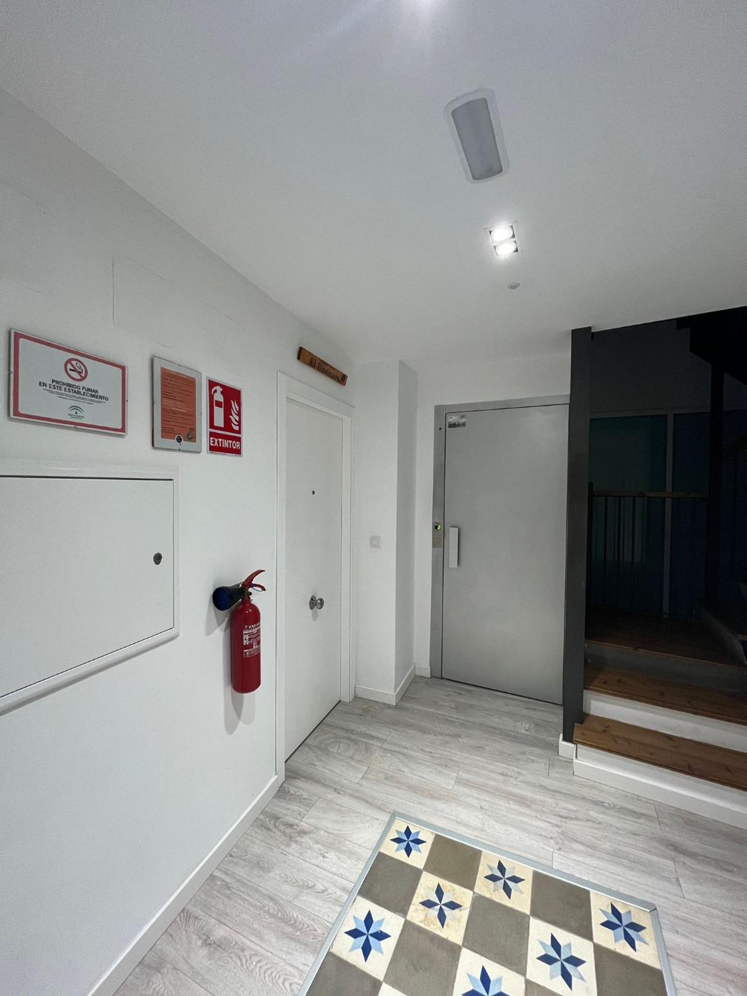 Apartamento The Traveller`s house Atico la plaza con terraza mirador Cádiz Exterior foto